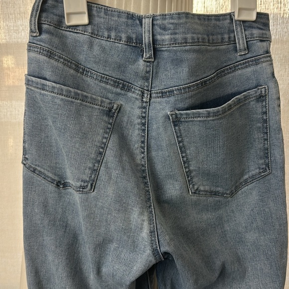 Forever 21 EUC Rhinestones Jeans - Picture 12 of 17